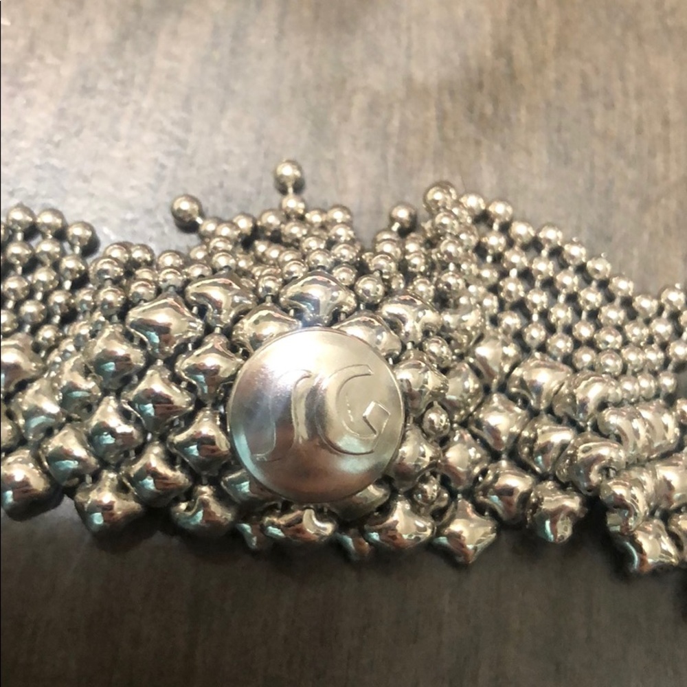 SG Liquid Metal bracket and necklace - Picture 2 of 3